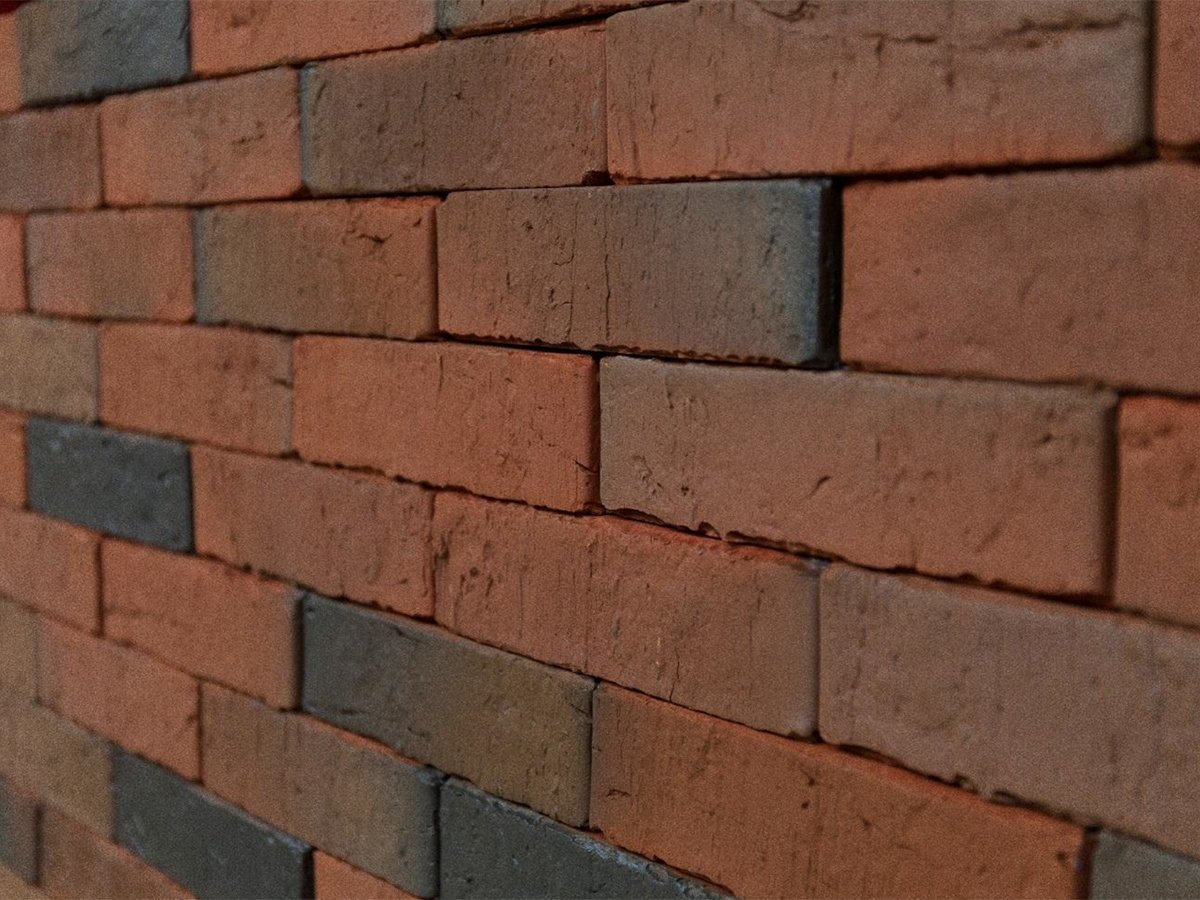 Облицовочный кирпич Кирово-Чепецк Аренберг ручной формовки полнотелый - 250x120x65 мм